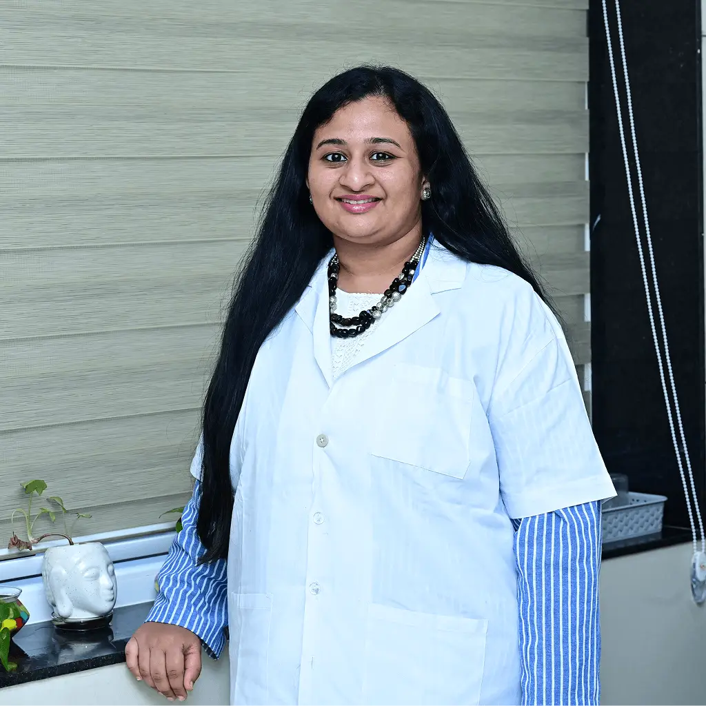 Dr. Riddhi Thakkar — Gynaecologist & Obstetrician in Ahmedabad